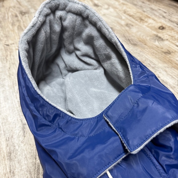 Vintage Reversible Toronto Maple Leafs Jacket - Picture 3 of 10